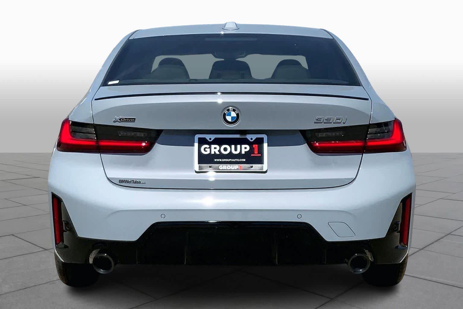 New 2026 BMW 330i xDrive Sedan w/ M Sport Package AWD/4WD image 4