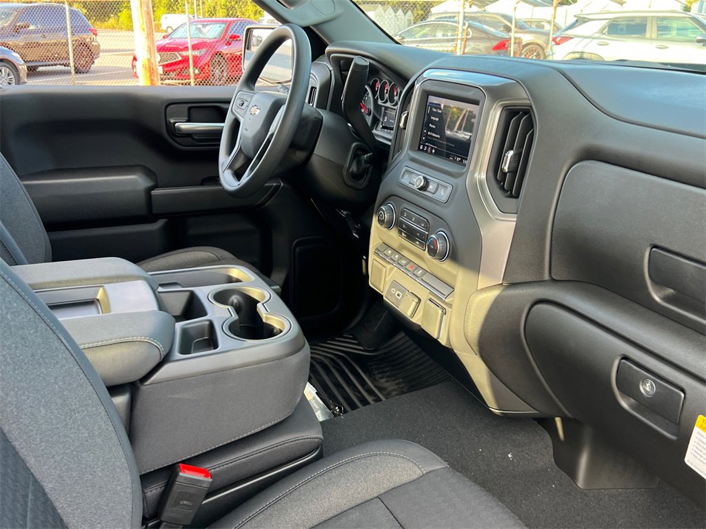 New 2026 Chevrolet Silverado 1500 Custom image 10