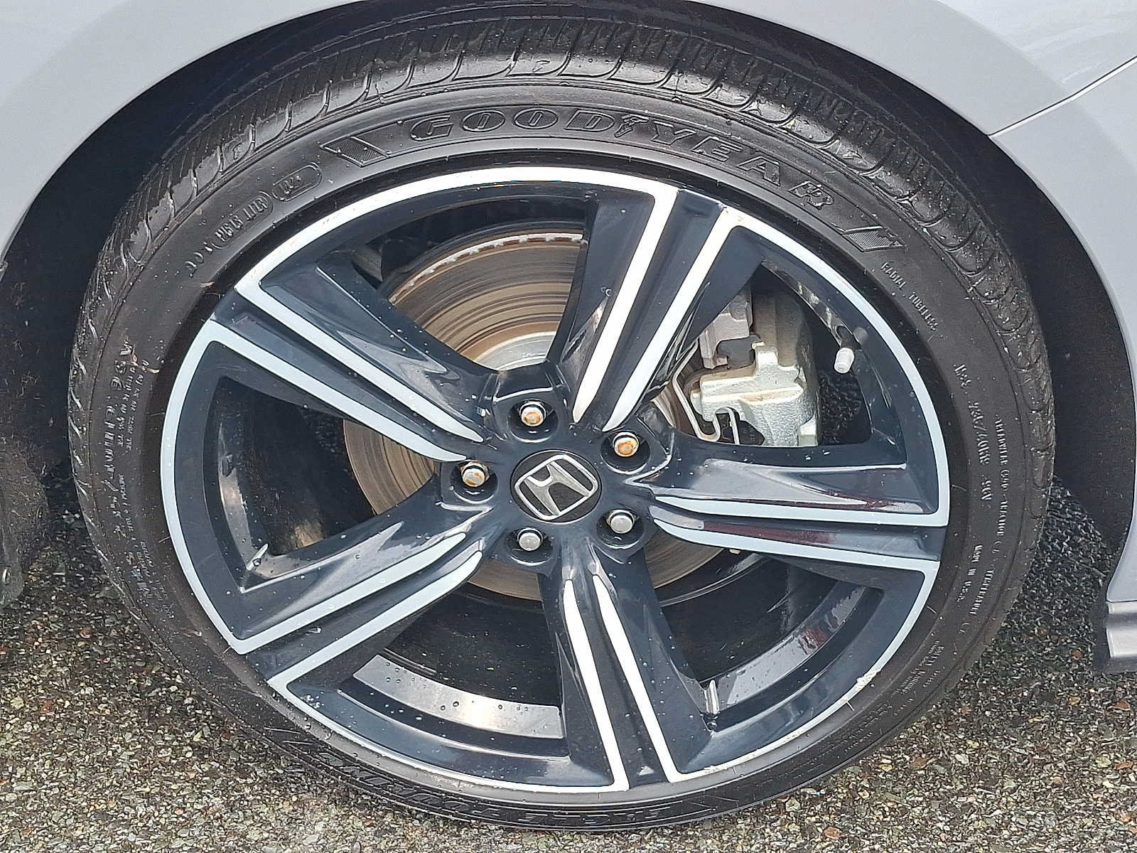 Used 2025 Honda Accord Sport image 8