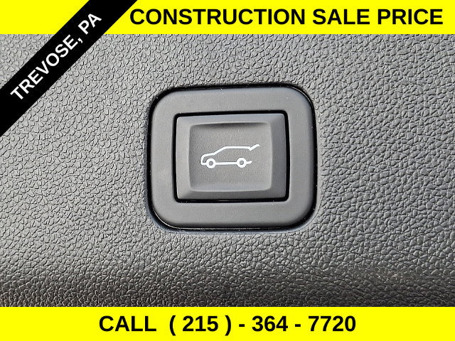 Used 2025 Chevrolet Tahoe LT AWD/4WD image 32