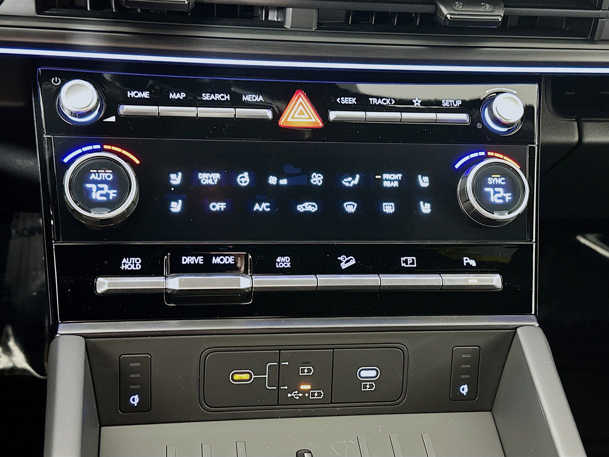 New 2026 Hyundai Santa Fe Calligraphy AWD/4WD image 16