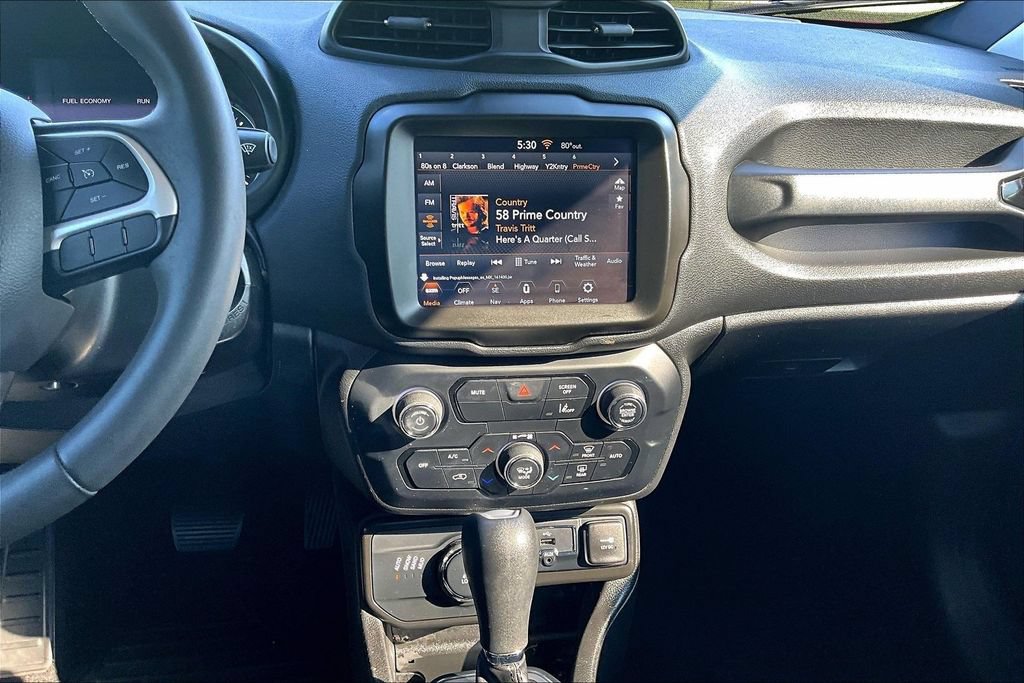 Used 2023 Jeep Renegade Altitude AWD/4WD image 8