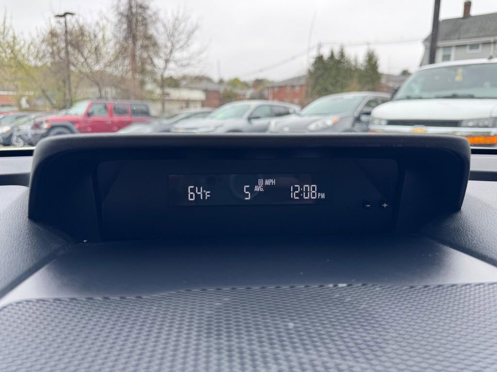 Used 2022 Subaru Ascent Premium w/ Convenience Package AWD/4WD image 26