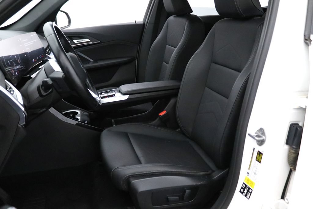 Used 2023 BMW X1 xDrive28i AWD/4WD image 10