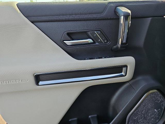 New 2026 GMC Hummer EV 4x4 Crew Cab image 9