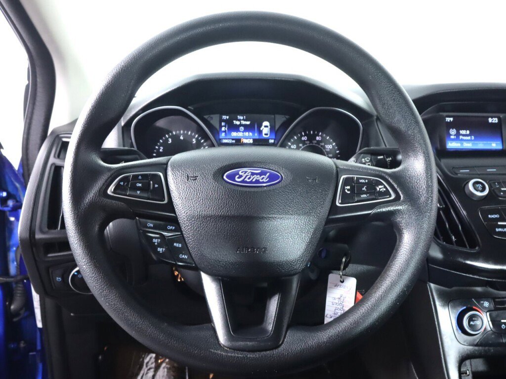 Used 2018 Ford Focus SE FWD image 11