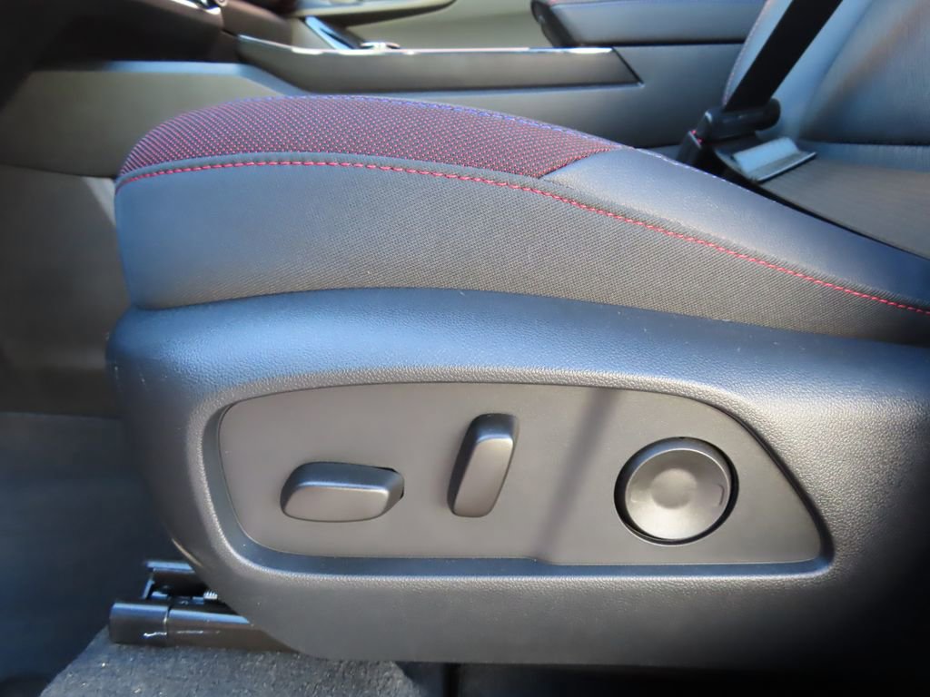 New 2026 Chevrolet Equinox RS image 8