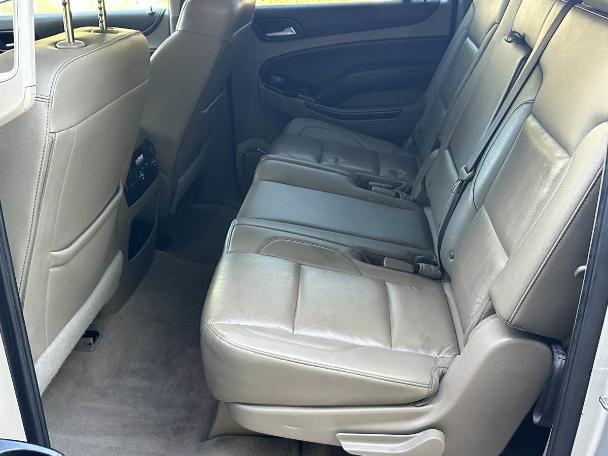 Used 2019 Chevrolet Suburban LT AWD/4WD image 16