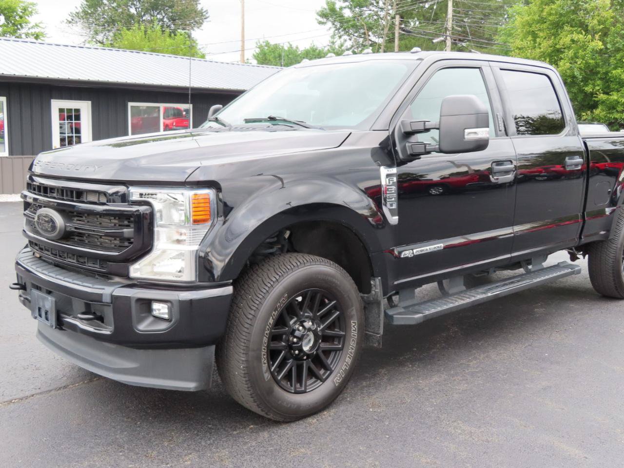 Used 2022 Ford F350 XLT w/ Black Appearance Package AWD/4WD image 7