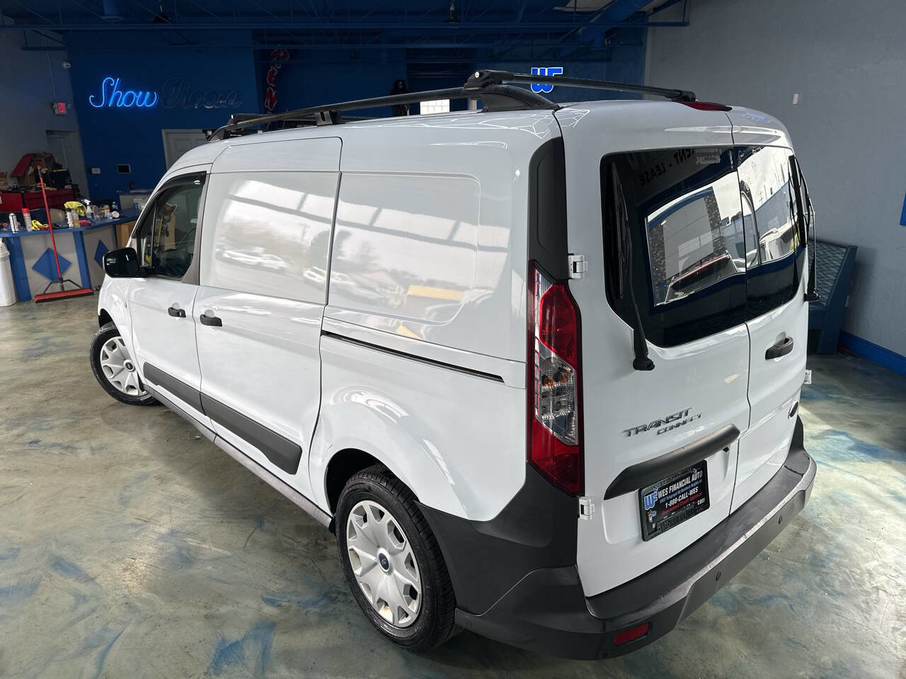 Used 2016 Ford Transit Connect XL image 5