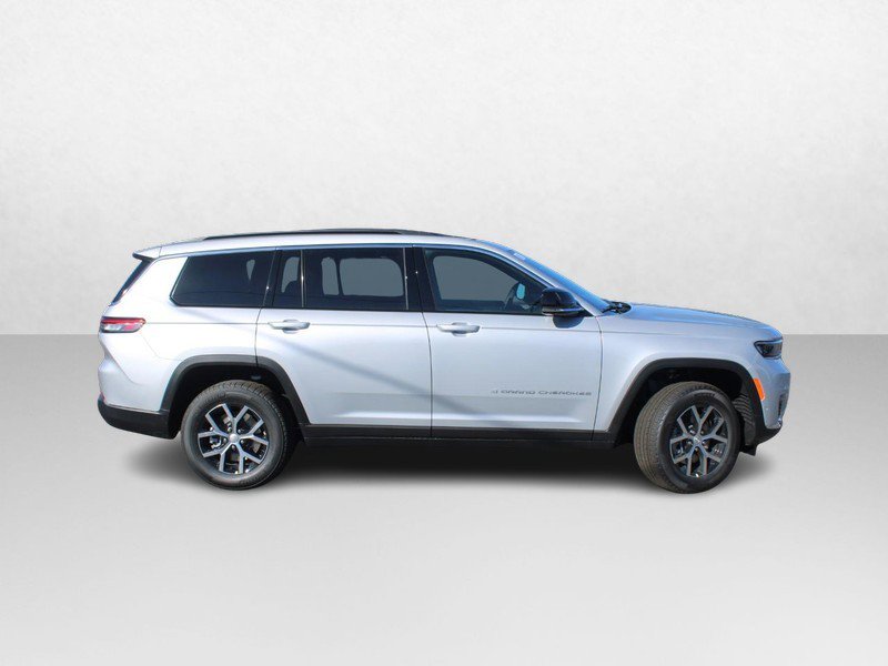 New 2025 Jeep Grand Cherokee L Limited image 2