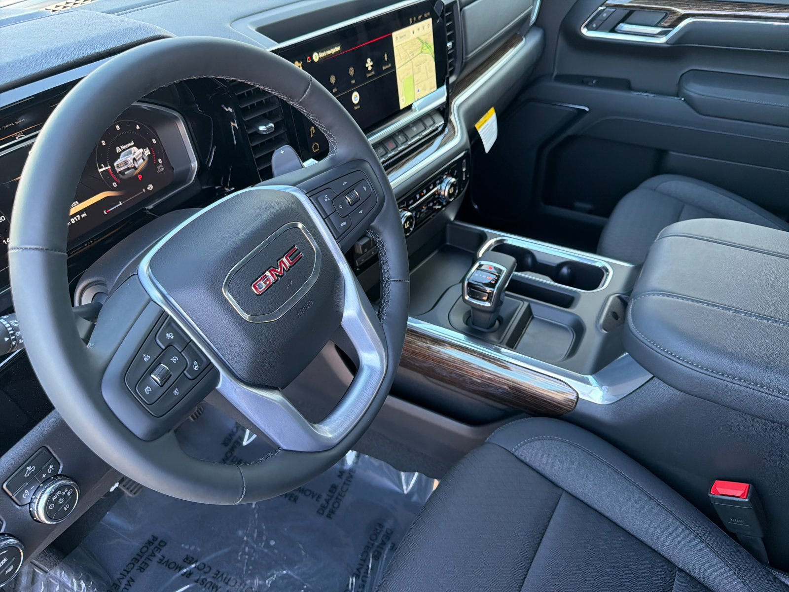New 2026 GMC Sierra 1500 Elevation w/ LPO, Elevation Black Package AWD/4WD image 9