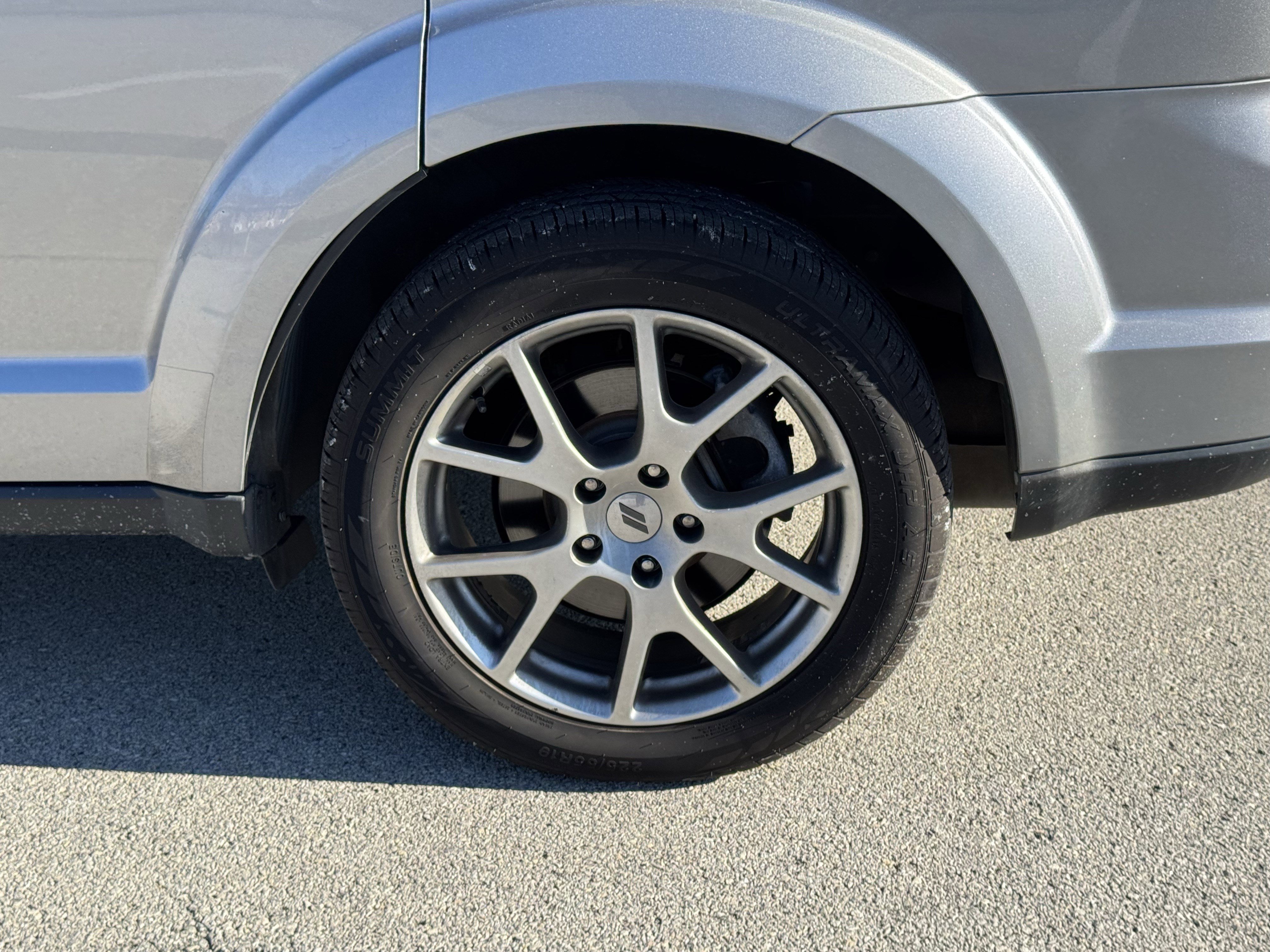 Used 2019 Dodge Journey GT image 41