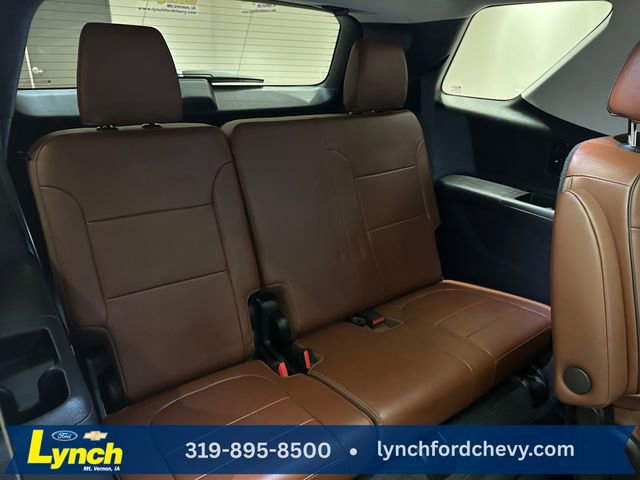 Used 2021 Chevrolet Traverse High Country image 25