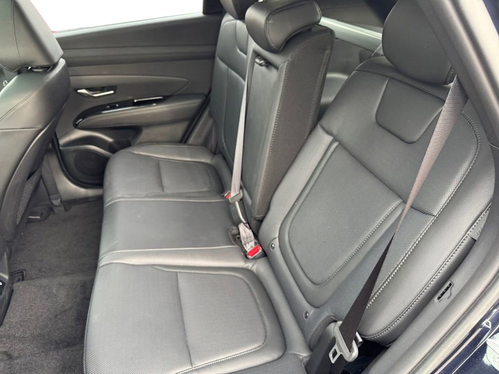 Certified 2025 Hyundai Tucson Limited image 13