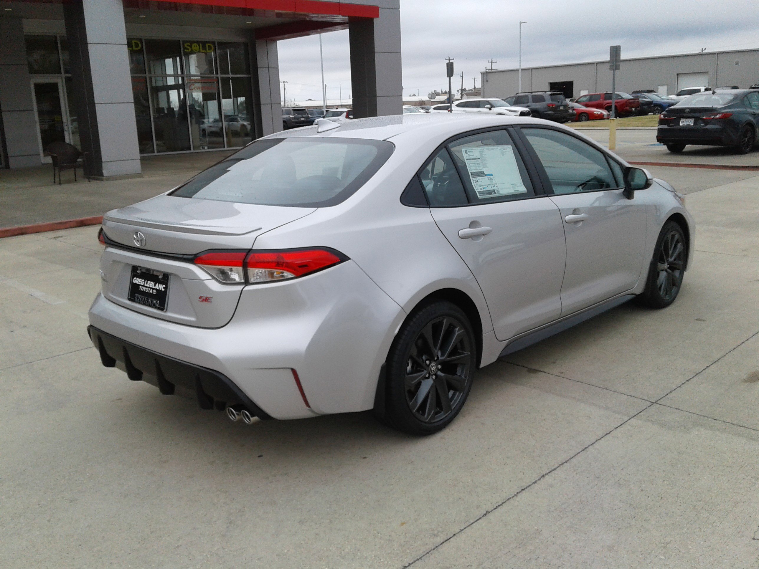 New 2026 Toyota Corolla SE image 2