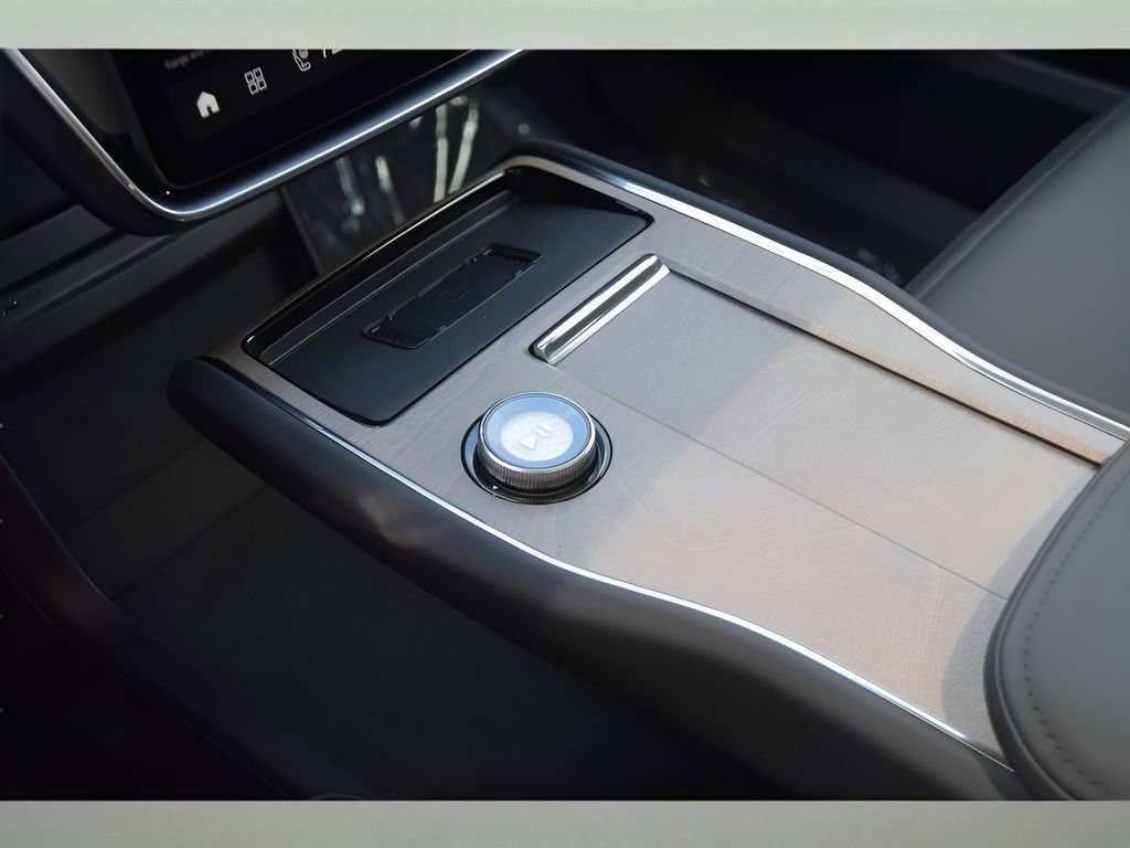 Certified 2025 Volvo EX90 Ultra image 35