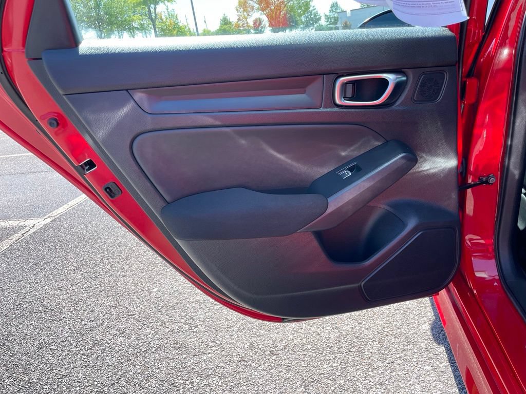 Certified 2025 Honda Civic Sport image 37