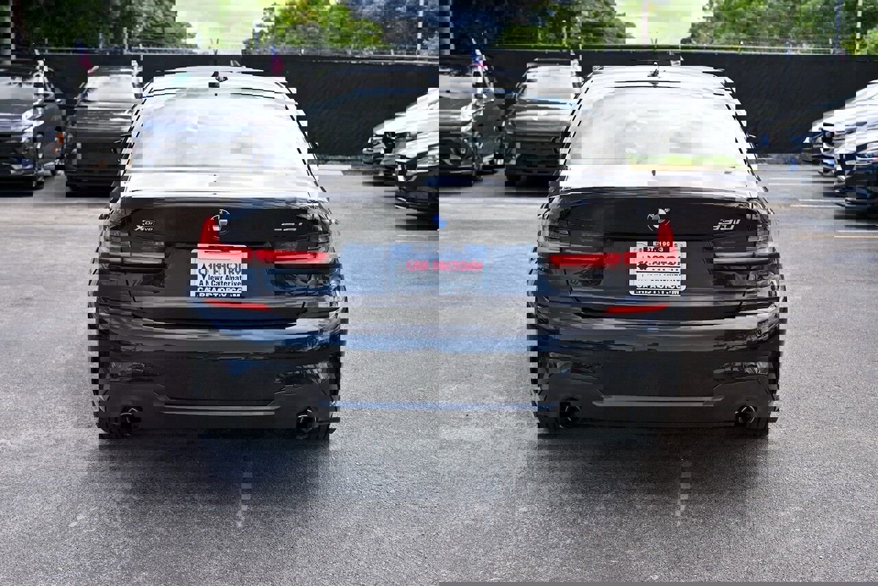 Used 2020 BMW 330i xDrive Sedan w/ M Sport Package image 5