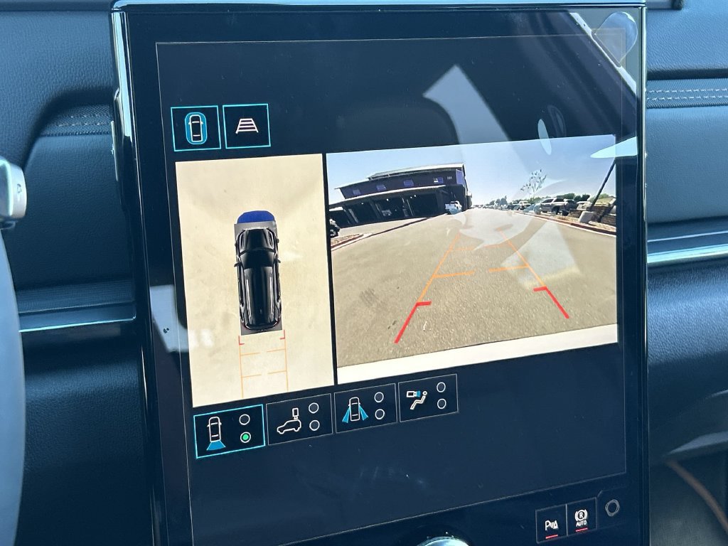 New 2027 GMC Terrain AT4 w/ Convenience Package III AWD/4WD image 15