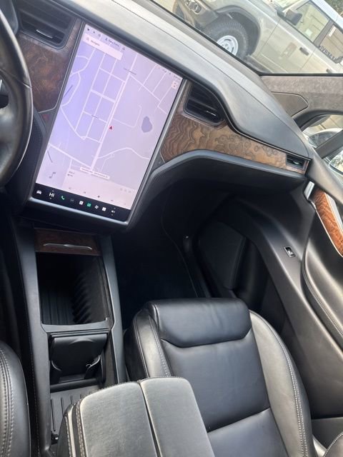 Used 2020 Tesla Model X Long Range image 27