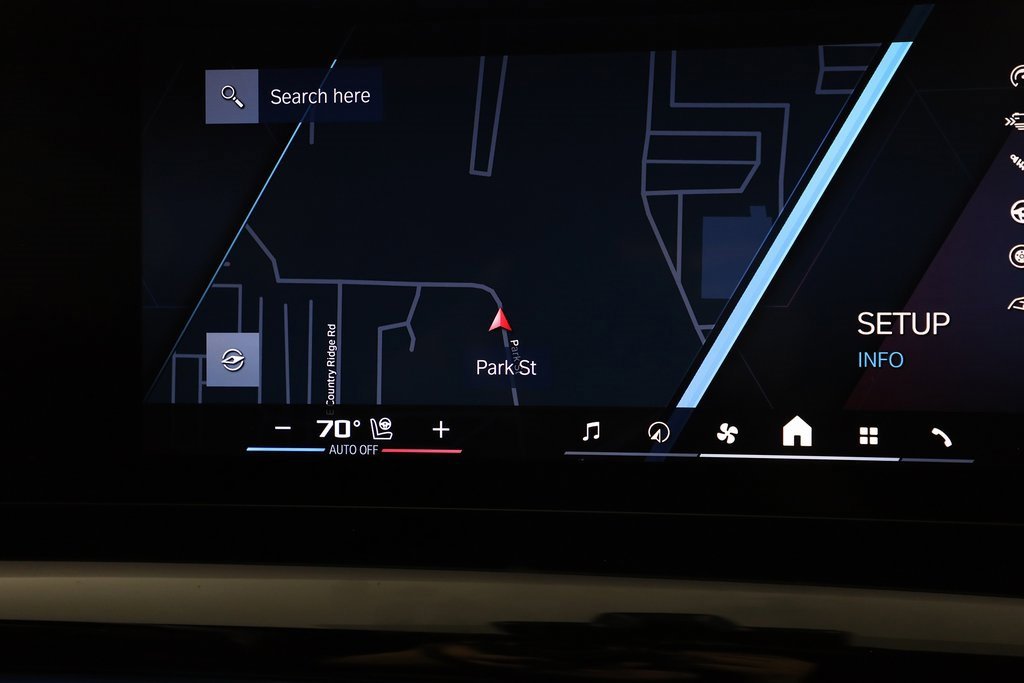 Used 2026 BMW M5 Touring image 25