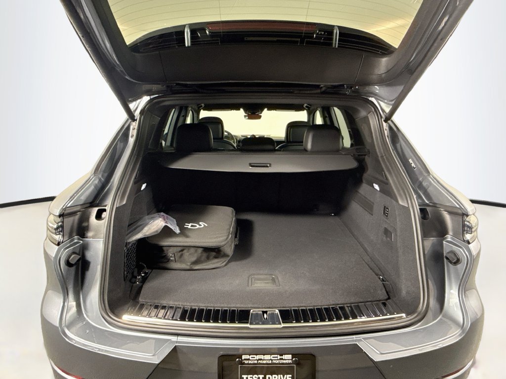 New 2026 Porsche Cayenne E-Hybrid AWD/4WD image 25