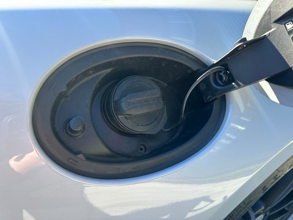 Certified 2024 Porsche 911 Targa 4 GTS image 38