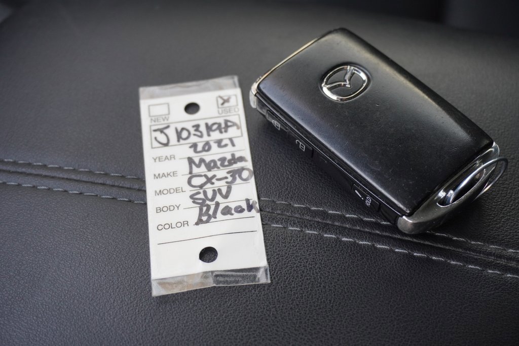 Used 2021 MAZDA CX-30 AWD 2.5 S w/ Select Package image 26