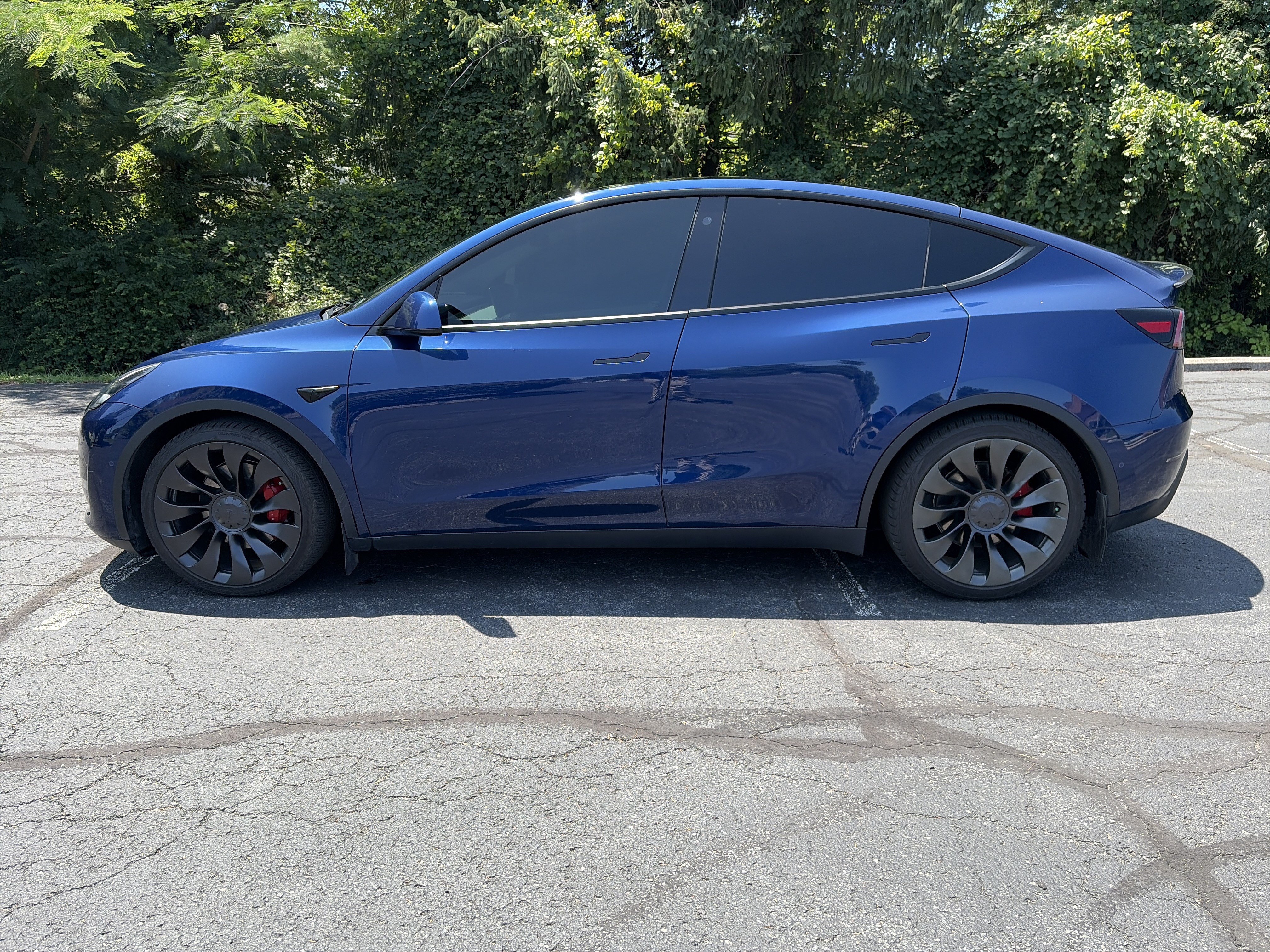 Used 2022 Tesla Model Y Performance AWD/4WD image 8