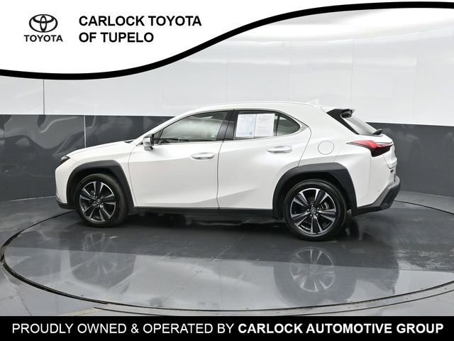 Used 2022 Lexus UX 200 w/ Accessory Package (Z1) FWD image 9