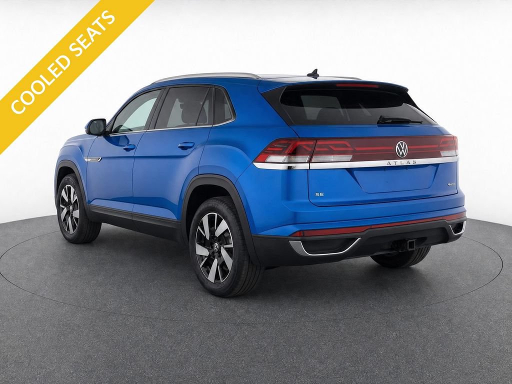 Used 2024 Volkswagen Atlas Cross Sport SE AWD/4WD image 7