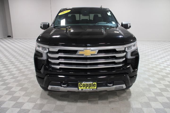 Used 2023 Chevrolet Silverado 1500 High Country w/ High Country Premium Package AWD/4WD image 7