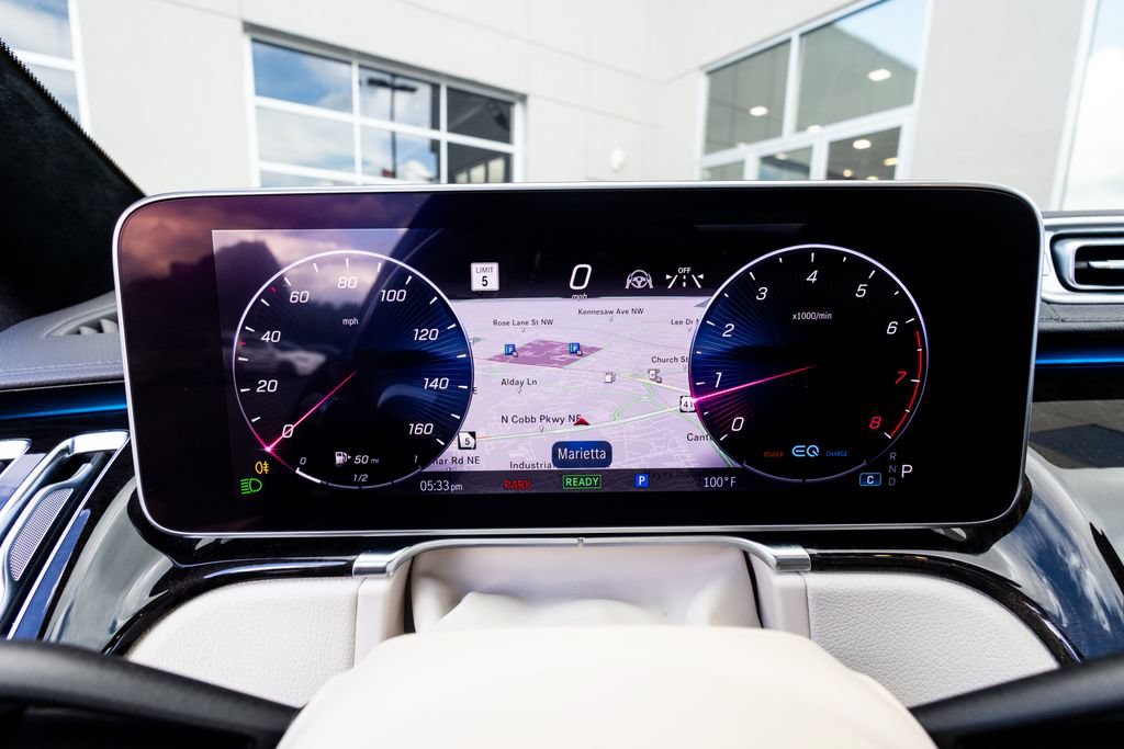 Used 2021 Mercedes-Benz S 580 4MATIC Sedan w/ AMG Line image 32