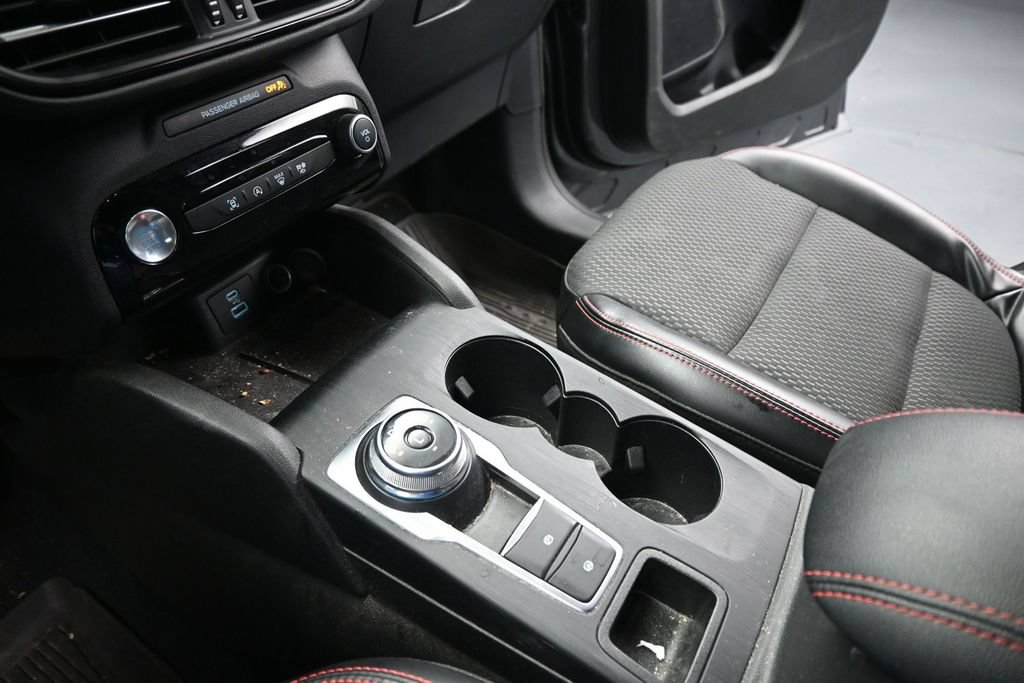 Certified 2023 Ford Escape ST-Line w/ Tech Pack #1 FWD image 18