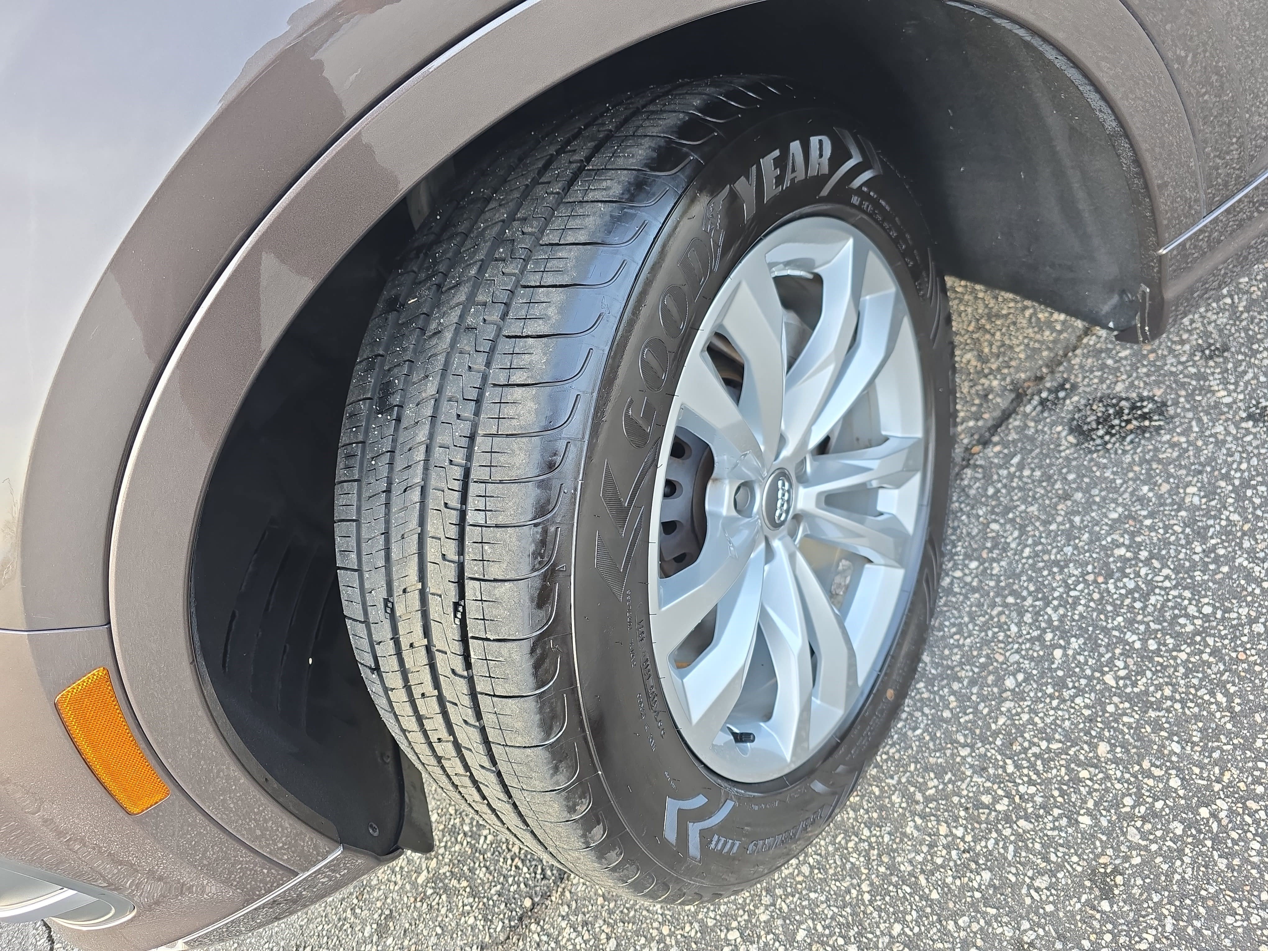 Used 2018 Audi Q7 3.0T Premium Plus w/ Premium Plus Package image 31