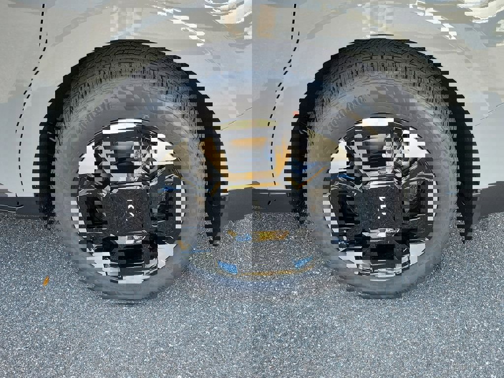 New 2026 Kia Carnival EX FWD image 39