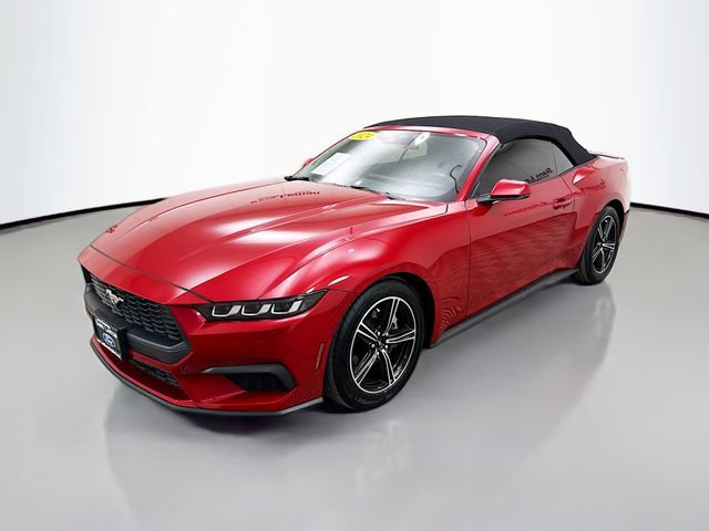 Used 2024 Ford Mustang Premium image 3