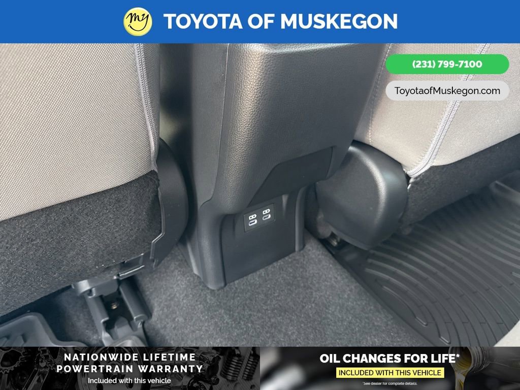 New 2026 Toyota Prius LE image 25