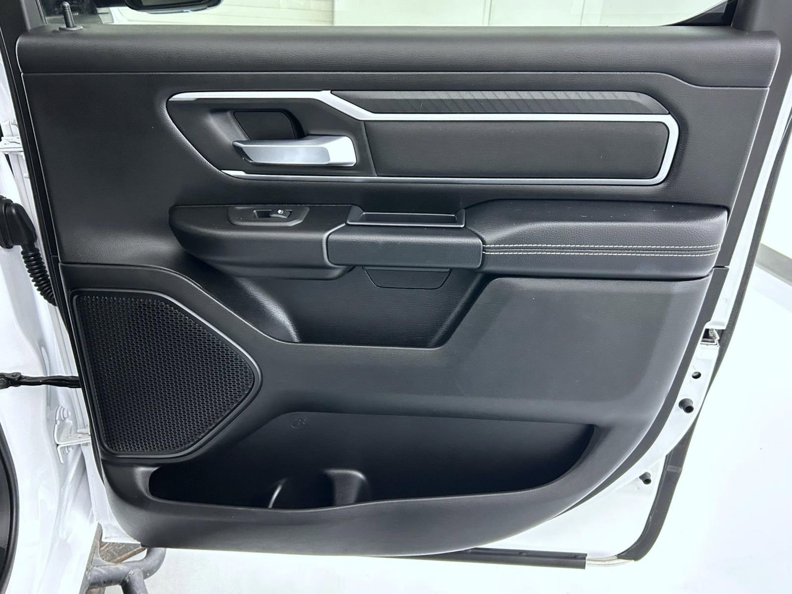 Certified 2025 RAM 1500 Big Horn AWD/4WD image 17