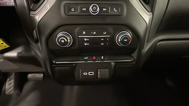 Used 2021 Chevrolet Silverado 1500 Custom AWD/4WD image 21