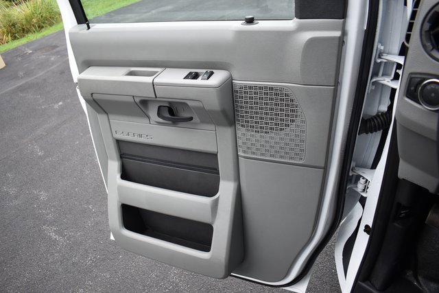 New 2025 Ford E-350 and Econoline 350 Super Duty w/ Power Equipment Group image 18