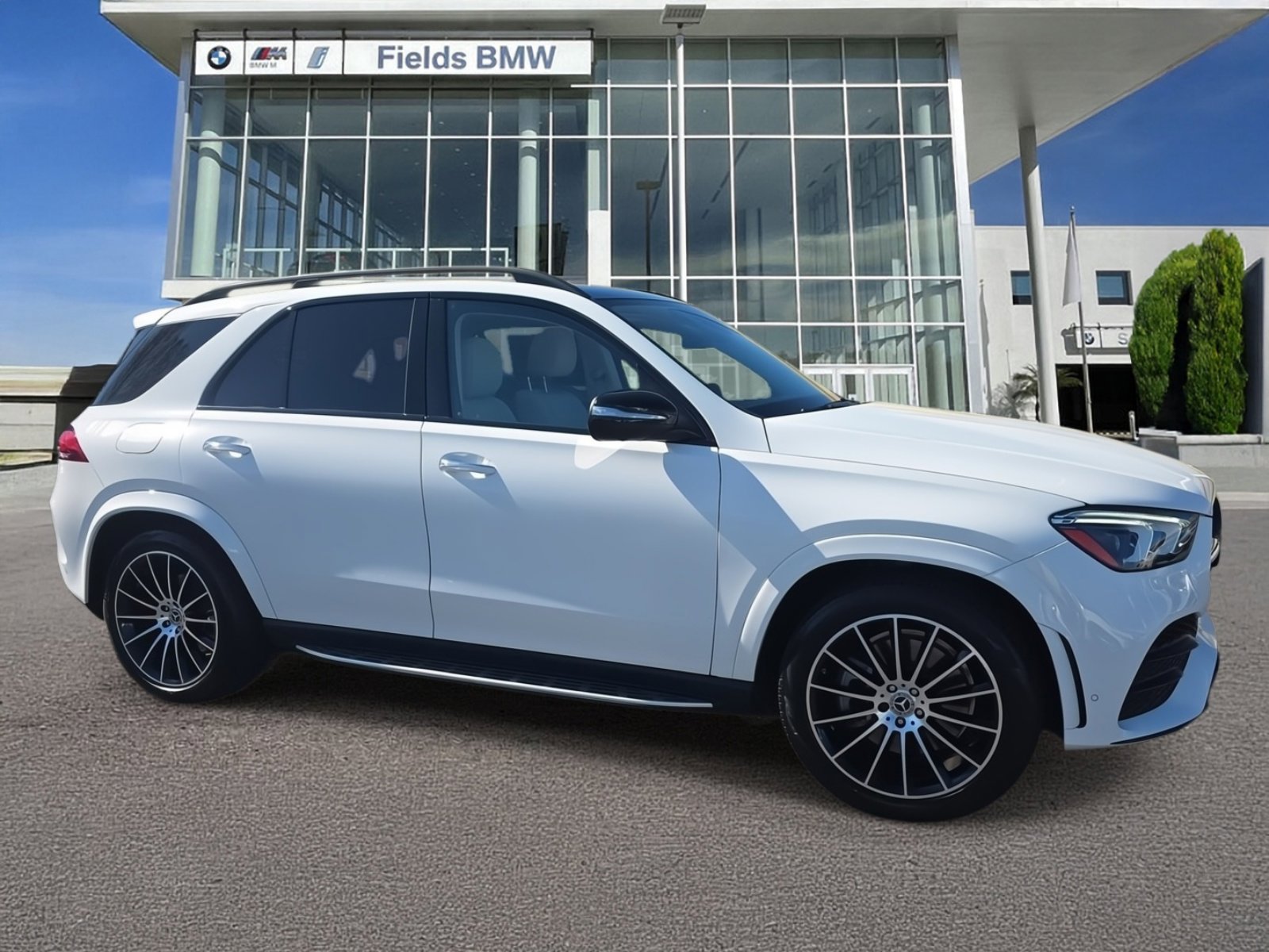 Used 2023 Mercedes-Benz GLE 450 4MATIC image 1