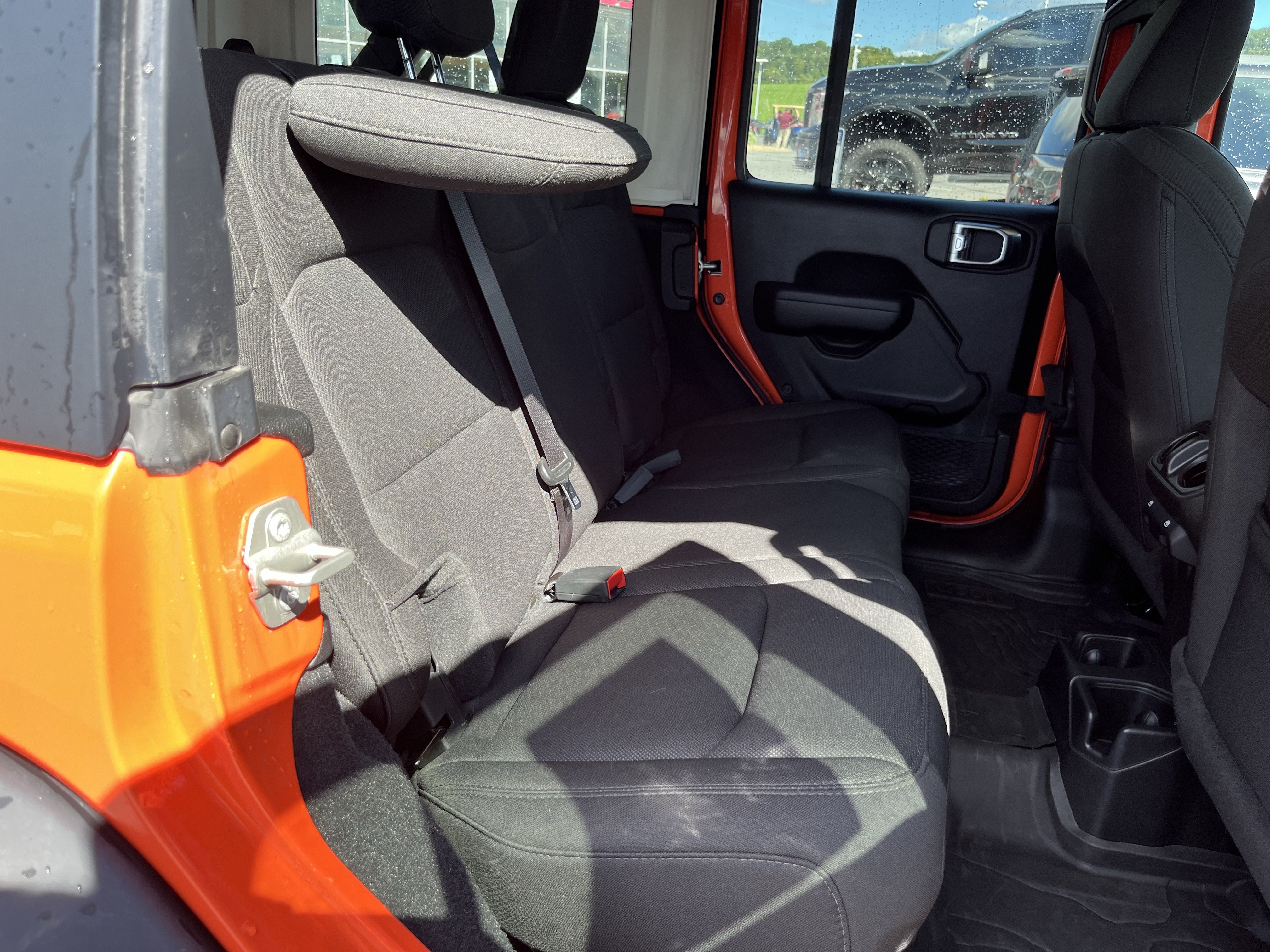 Used 2023 Jeep Wrangler Unlimited Sport AWD/4WD image 5