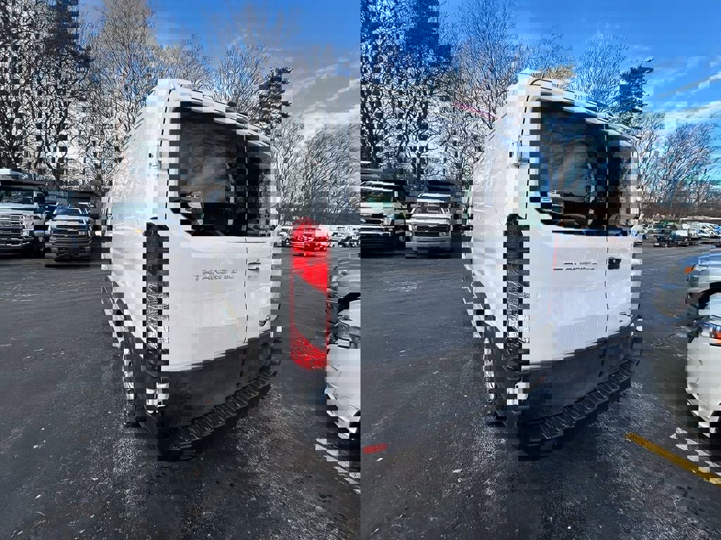 Certified 2024 Ford Transit 250 Low Roof w/ Exterior Upgrade Package RWD image 5