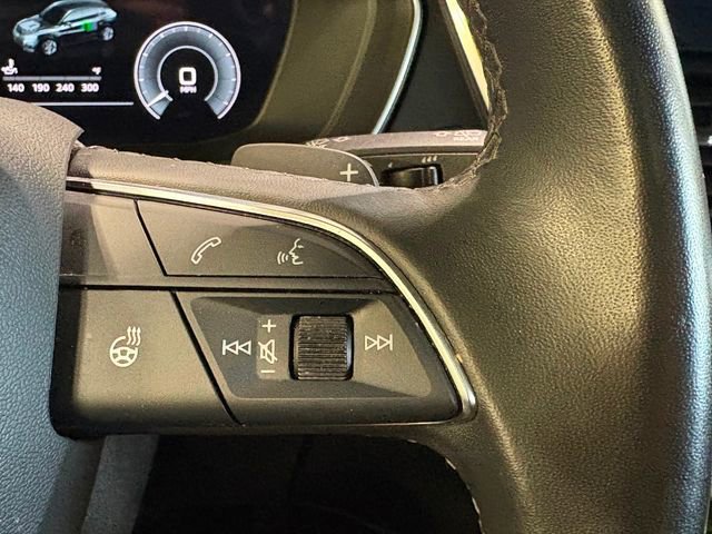 Used 2022 Audi Q5 e Premium Plus w/ Premium Plus Package image 28