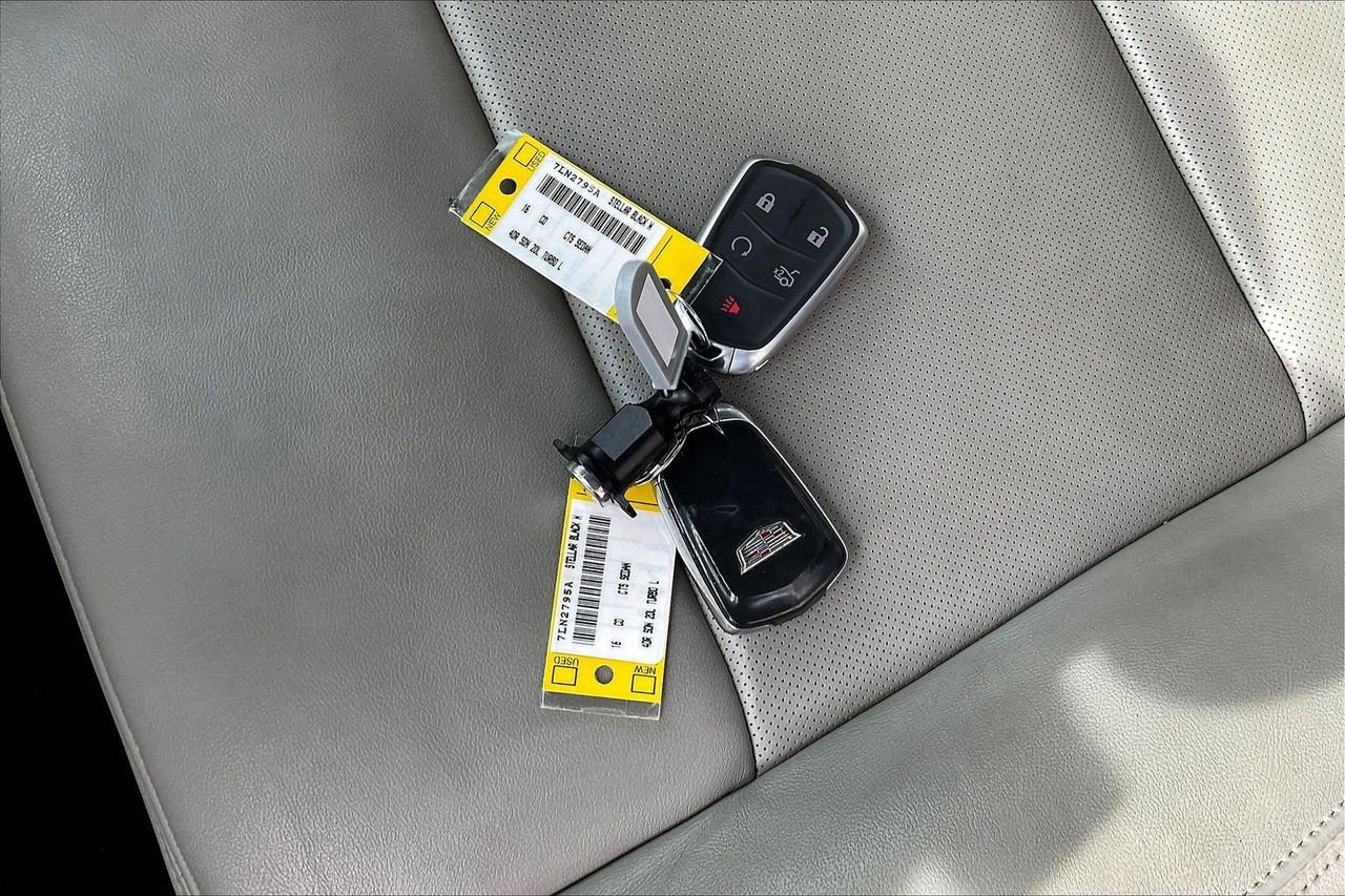 Used 2016 Cadillac CTS Luxury image 34