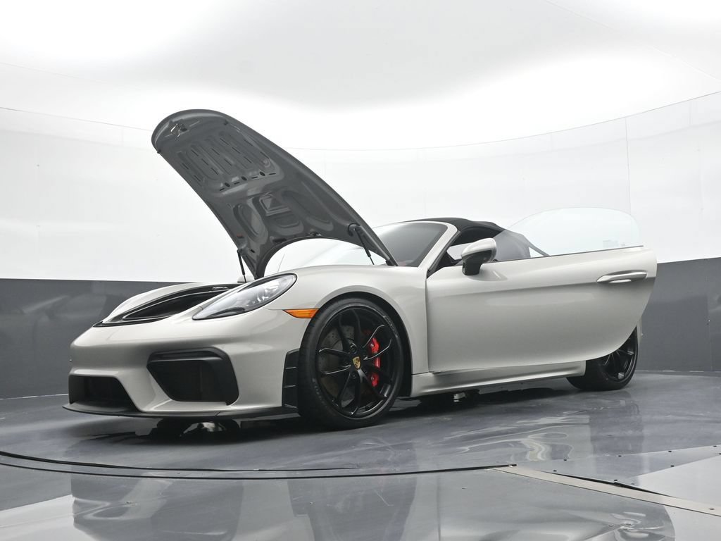 Certified 2023 Porsche 718 Boxster Spyder RWD image 27