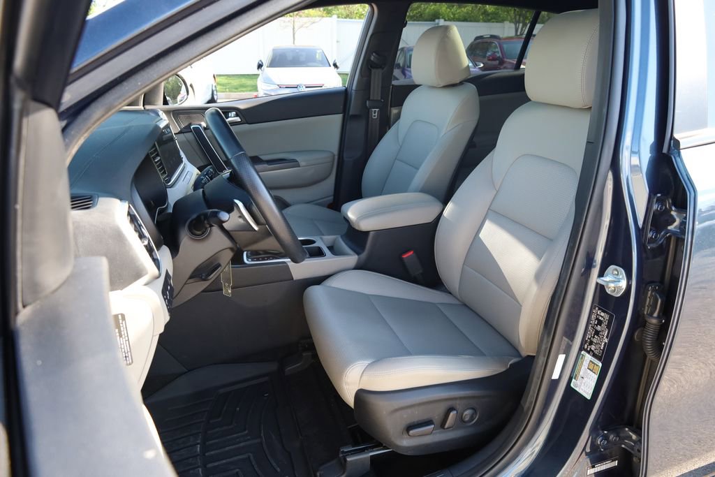 Used 2022 Kia Sportage Nightfall Edition AWD/4WD image 8