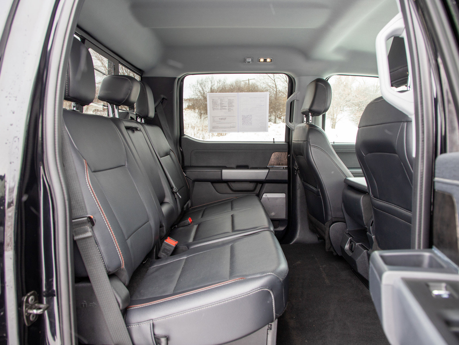 Used 2024 Ford F250 Lariat w/ Sport Appearance Package image 14